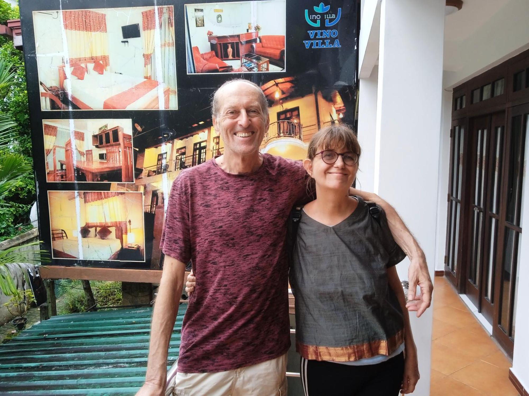 Vino Villa Tourists & Local Accommodations - 24 Hrs Kandy Bagian luar foto